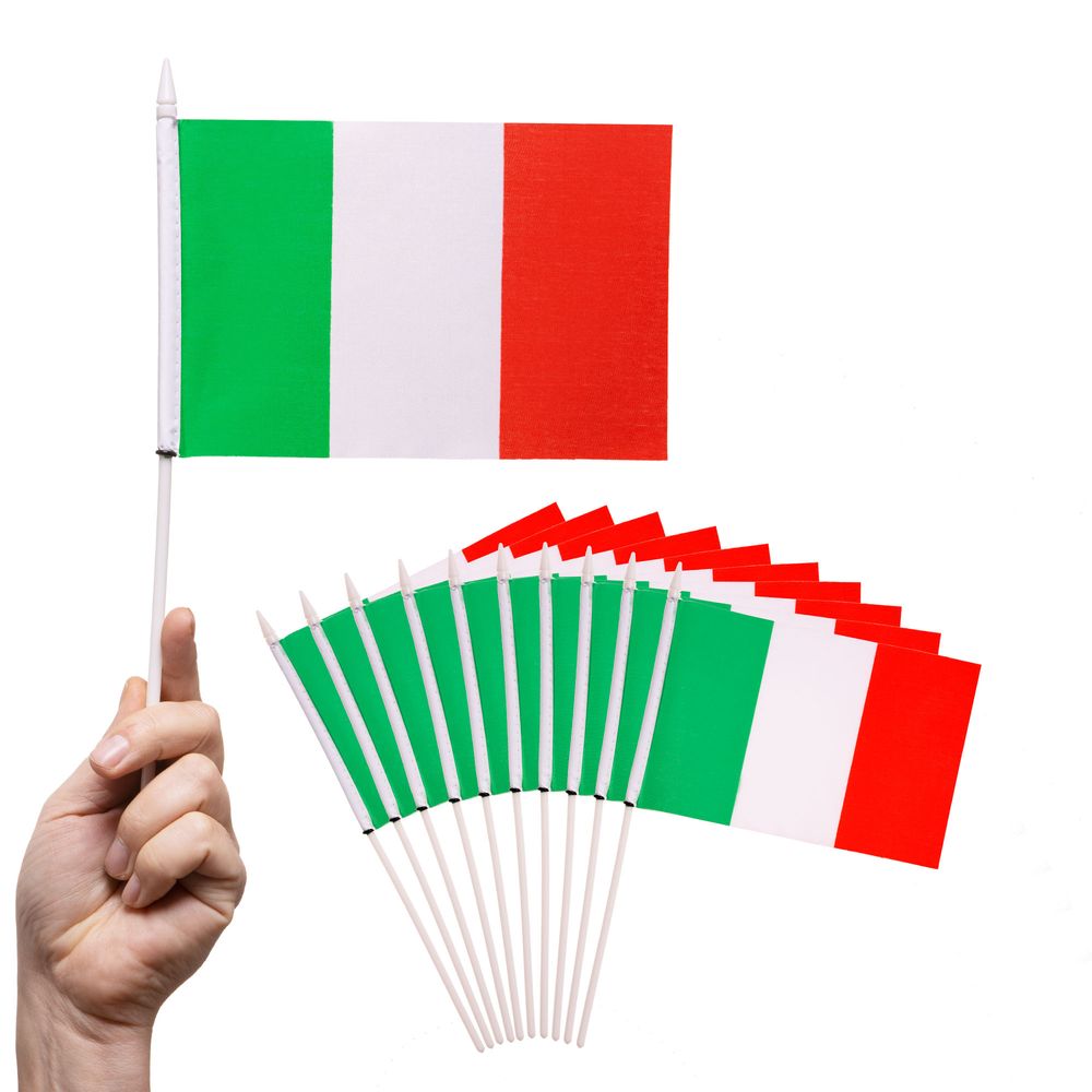 Drapeau italien coupe-vent et résistant, 2 pièces, 90 x 150 cm Drapeau italien coupe-vent et résistant, 2 pièces, 90 x 150 cm