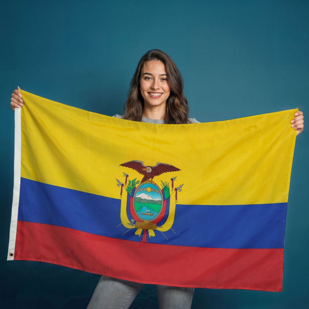 Confezione Da 20 Mini Bandiere Ecuador 14x20,8 Cm Con Asta In Legno – Decorazioni Patriottiche - 5